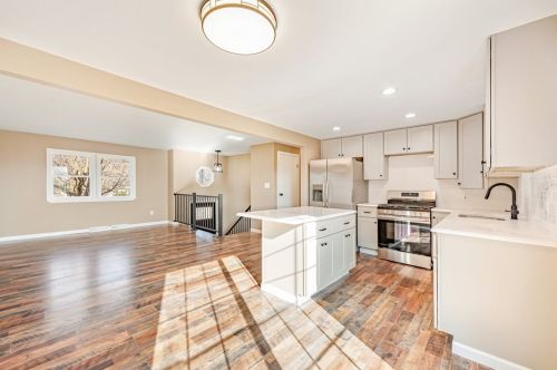 145 Easy St, Latrobe PA  15650-9131 exterior