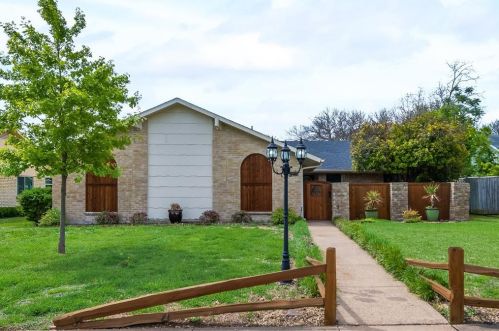 1906 Richland Dr, Richardson, TX 75081-5454