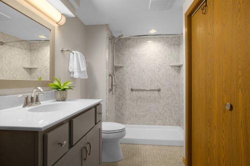 3402 East Ave, La Crosse WI  54601-7209 exterior