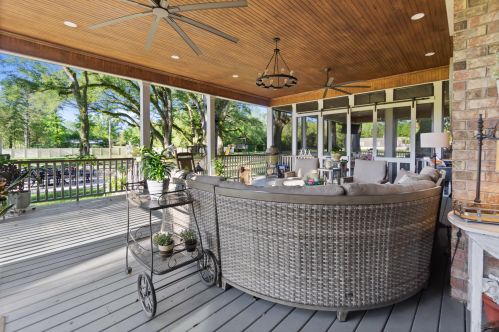 1360 State Park Rd, Sunny Hills FL  32428-6067 exterior