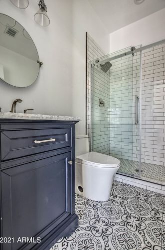 6434 12 St, Phoenix AZ 85086-4804 exterior