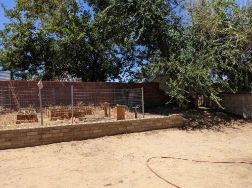 44949 5, Lancaster CA 93535-2051 exterior