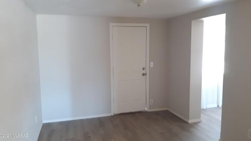 6201 29th St, Tucson AZ  85711-6815 exterior