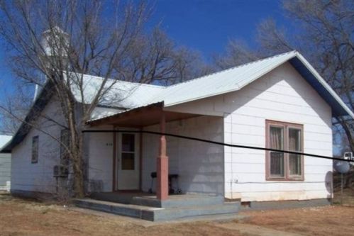 1265 Main St, Freedom, OK