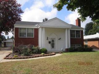6141 Hiddenbrook Dr, Toledo, OH 43613-1522