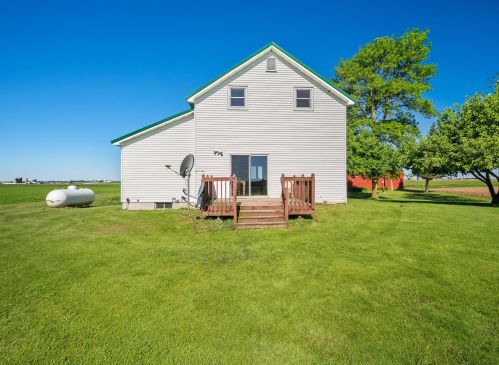 13423 Mraz Rd, Mishicot WI  54228-9413 exterior