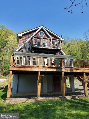 4956 Skippack Pike, Collegeville PA  19473-2049 exterior