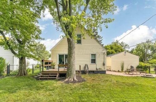 3281 Voeller Ave, Darbydale OH  43123-3123 exterior