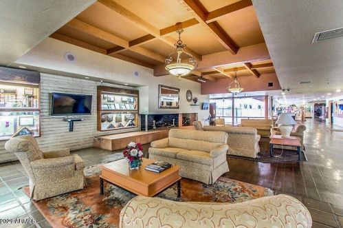 25403 Wyoming Ave, Chandler AZ  85248-6460 exterior