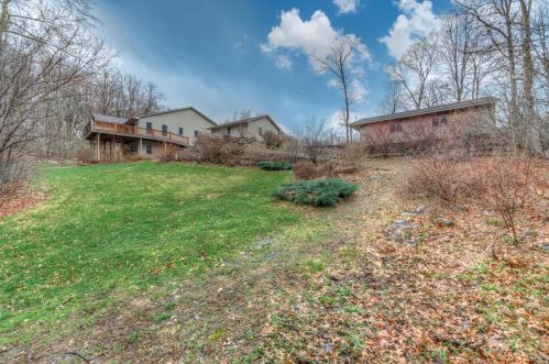 1589 89th St, New Johannesburg WI  54017-7156 exterior