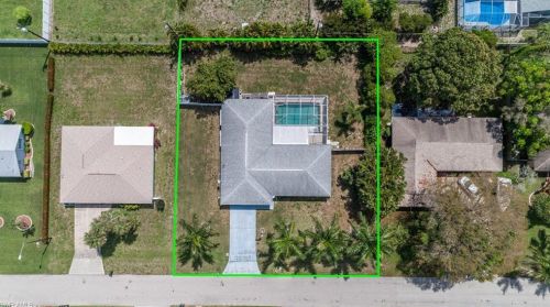 4107 3rd Ave, Cape Coral, FL 33904-8469