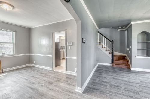 56 Wellington Rd, Floral Park NY  11003-1414 exterior