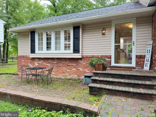 1510 Esther Ln, Yardley, PA 19067-4708