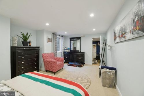 610 Poplar Dr, Falls Church VA  22046-2838 exterior