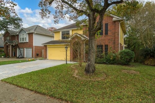 4326 Spoonbill Dr, Taylor Lake Village, TX 77586-2551