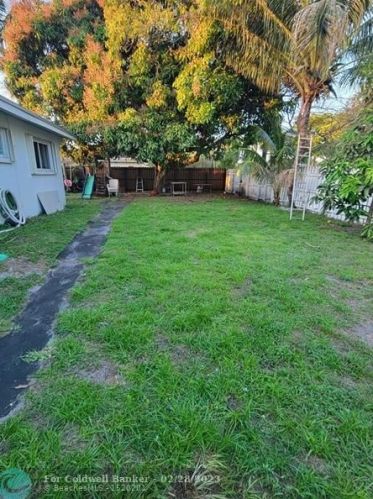 6901 16 Ct, Hollywood FL 33027-2315 exterior