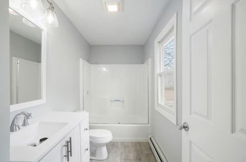 80 Superior St, Providence RI  02907-2754 exterior