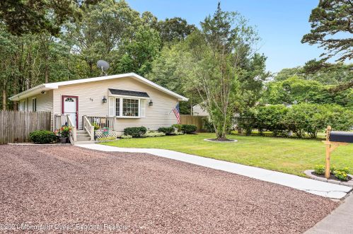 19 Cedar Dr, Lacey Township, NJ 08734-2202