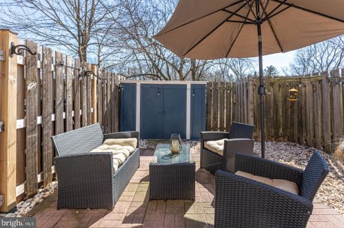 104 Ardwick Ter, Lansdale PA 19446-4925 exterior