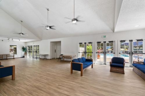 1640 La Terrace Cir, San Jose CA 95123-5316 exterior