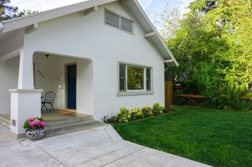 817 Cross St, Woodland CA  95695-4040 exterior