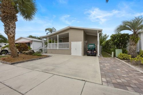 1052 Diamond Lake Cir, Naples FL 34114-9211 exterior