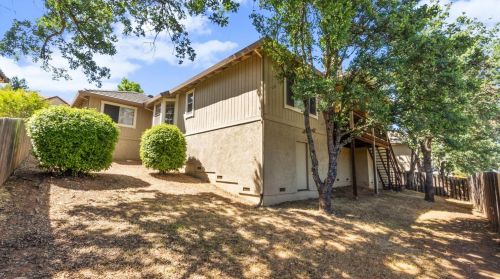 1510 Sutter Creek Dr, Folsom CA  95762-4060 exterior