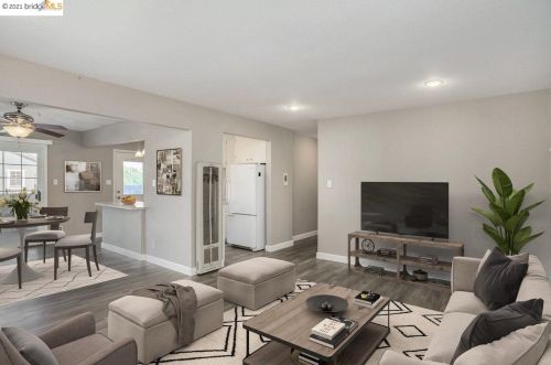 214 Ruby St, Oakley CA  94561-2197 exterior