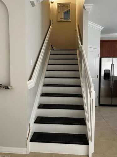 7372 Bristol Cir, Naples FL  34120-0694 exterior