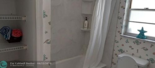 382 Gulfstream Ave, Fort Pierce FL  34983-1219 exterior