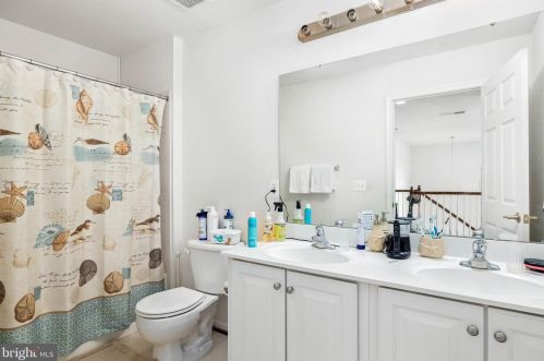 181 Bobwhite Ct, Gordonsville VA  22942-6985 exterior