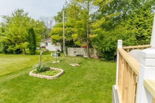 12449 Pilot Dr, Thiensville WI  exterior