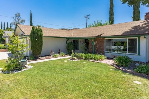 23574 Adamsboro Dr, Santa Clarita, CA 91321-3702