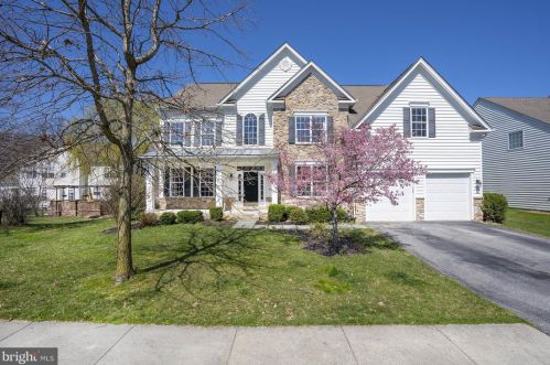 105 Chapelcrest Ln, Wilmington, DE 19810-3257