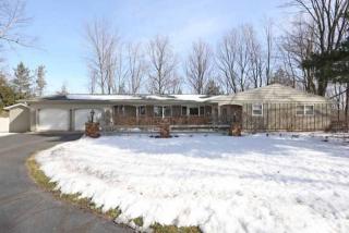 2615 Bay Shore Dr, Wausau, WI 54401-2172