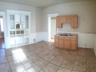 2967 Richards St, Milwaukee WI  53212-2441 exterior