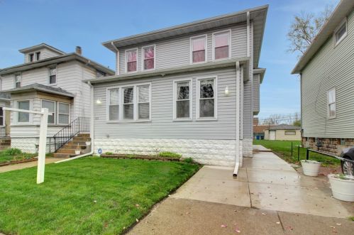 435 Waltham St, Hammond, IN 46320-2485
