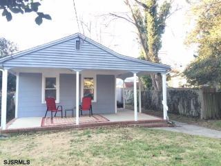 1205 1st St, Northfield, NJ 08225-1917