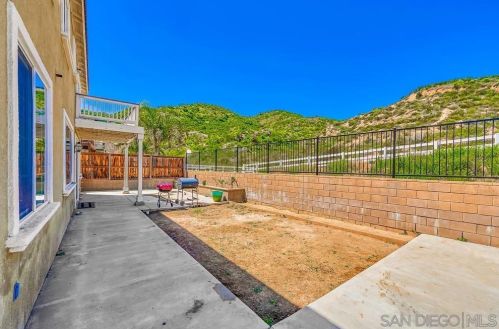 33317 Cameo Ln, Wildomar CA  92595-6931 exterior