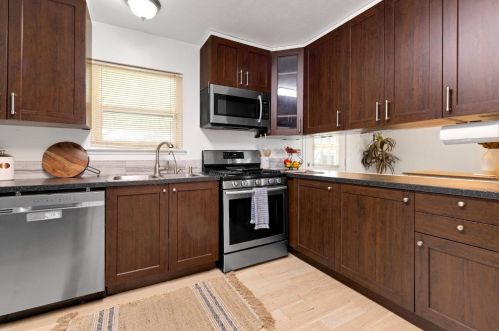 4248 Elkhorn Blvd, North Highlands CA  95660-3505 exterior