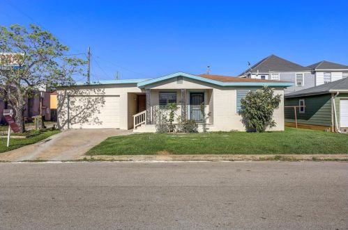 1014 49 St, Galveston TX 77551-5603 exterior