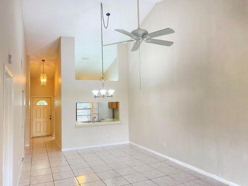 1060 Parkside Green Dr, West Palm Beach, FL 33415-1430