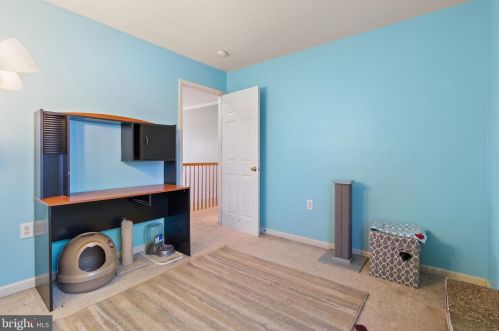 578 Crosswinds Dr, Charles Town WV  25414-3917 exterior