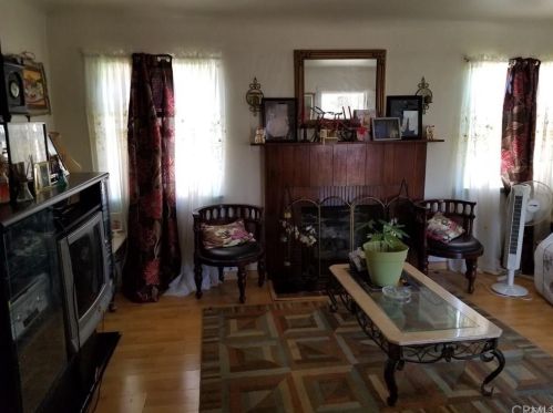 2765 Wetherly Ave, Long Beach, CA 90810-3033