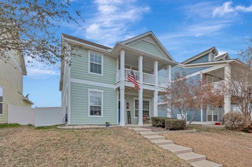 2013 Myers Ct, Aubrey, TX 76227-1704