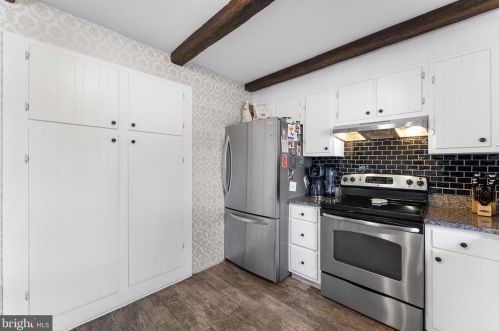 2741 Leidy Rd, Gilbertsville PA  19525-9170 exterior