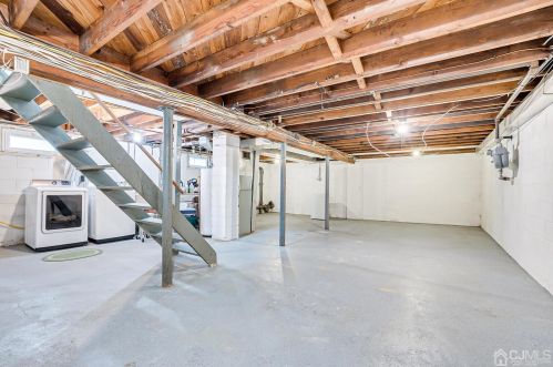 53 Stratford Rd, East Brunswick NJ  08816-2019 exterior