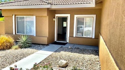 1567 Amelia Way, Palm Springs CA  92262-3461 exterior