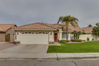7238 Via Del Sol Dr, Glendale, AZ 85310-5266