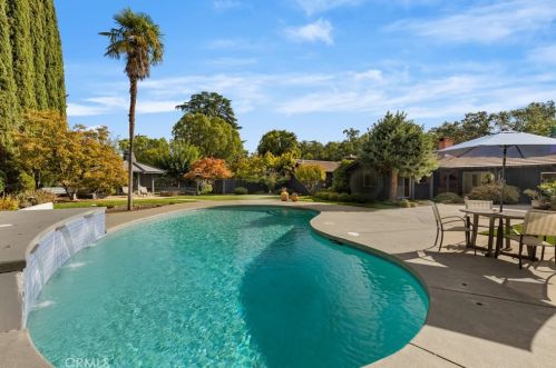 1560 Vallombrosa Ave, Chico, CA 95926-2913
